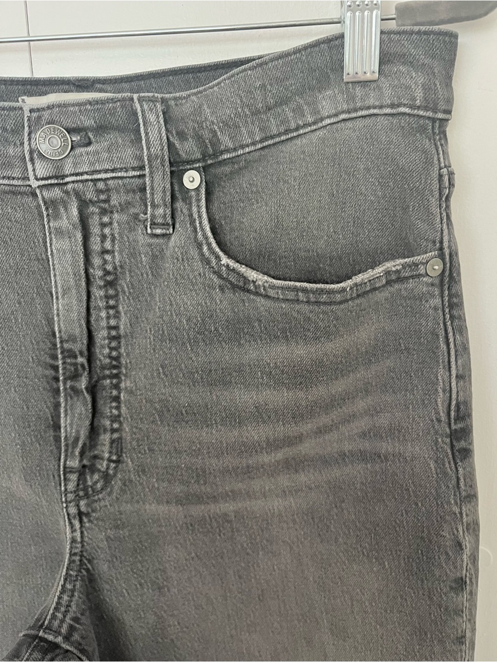 Madewell Balloon Jeans in Brunswick Wash Size 29 - Picture 3 of 6